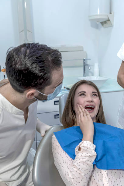 Best Emergency Dental Care for Broken or Chipped Teeth in Springs, NY